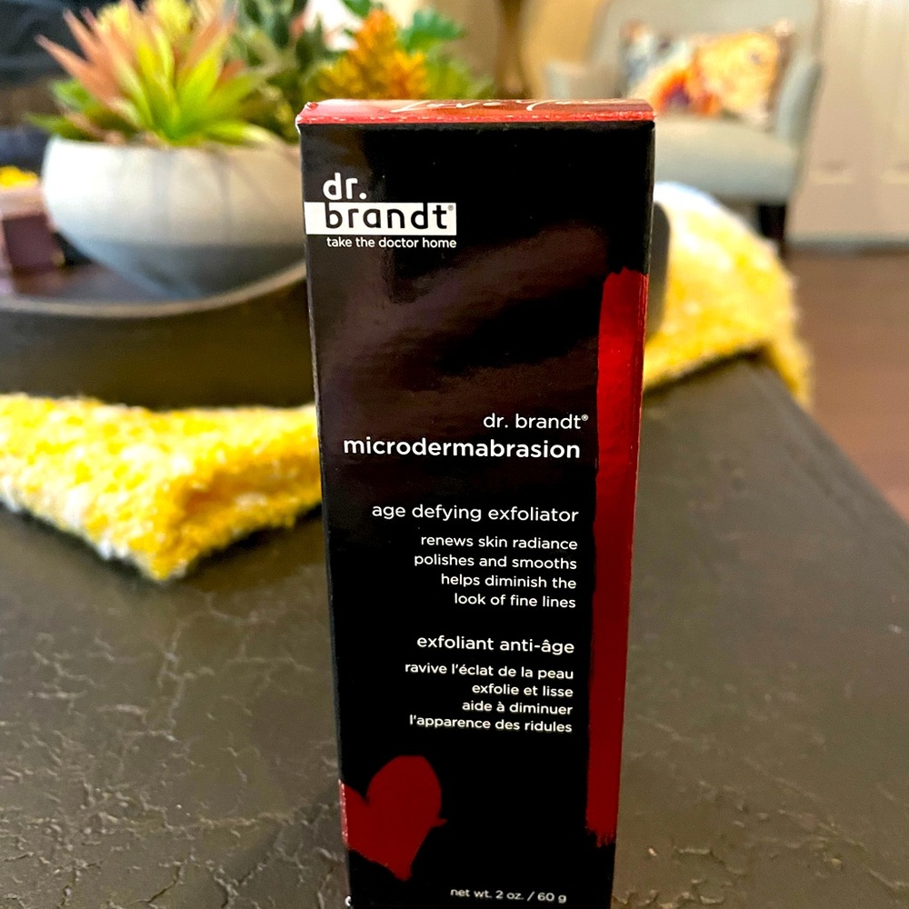 Dr Brandt microdermabrasion age defying exfoliate (NIB)
